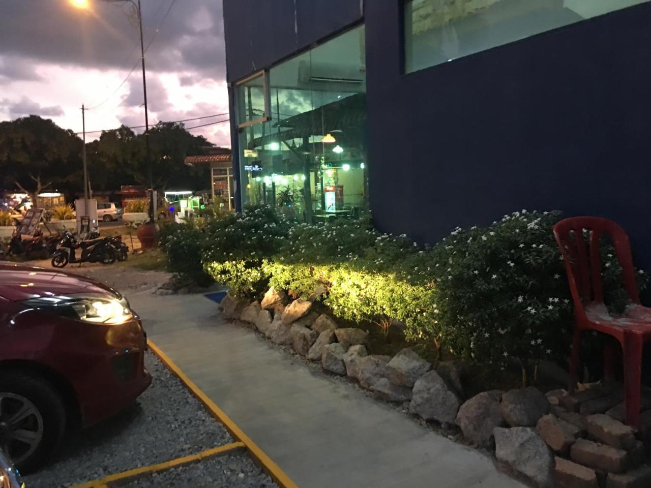 Nu Melati Hotel Pantai Cenang  Exterior foto